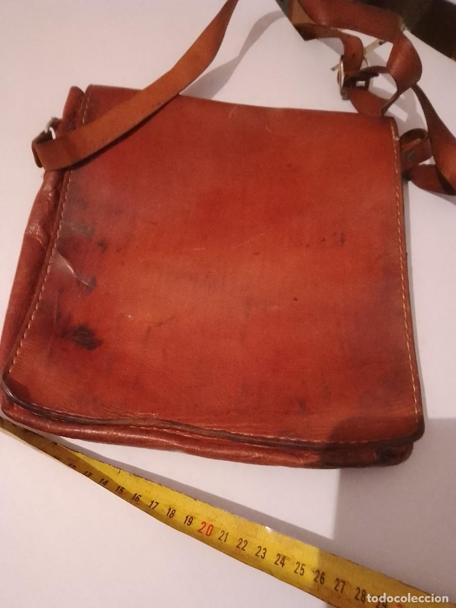 Vintage: Mochila de cuero a&ntilde;os 70 - Foto 6