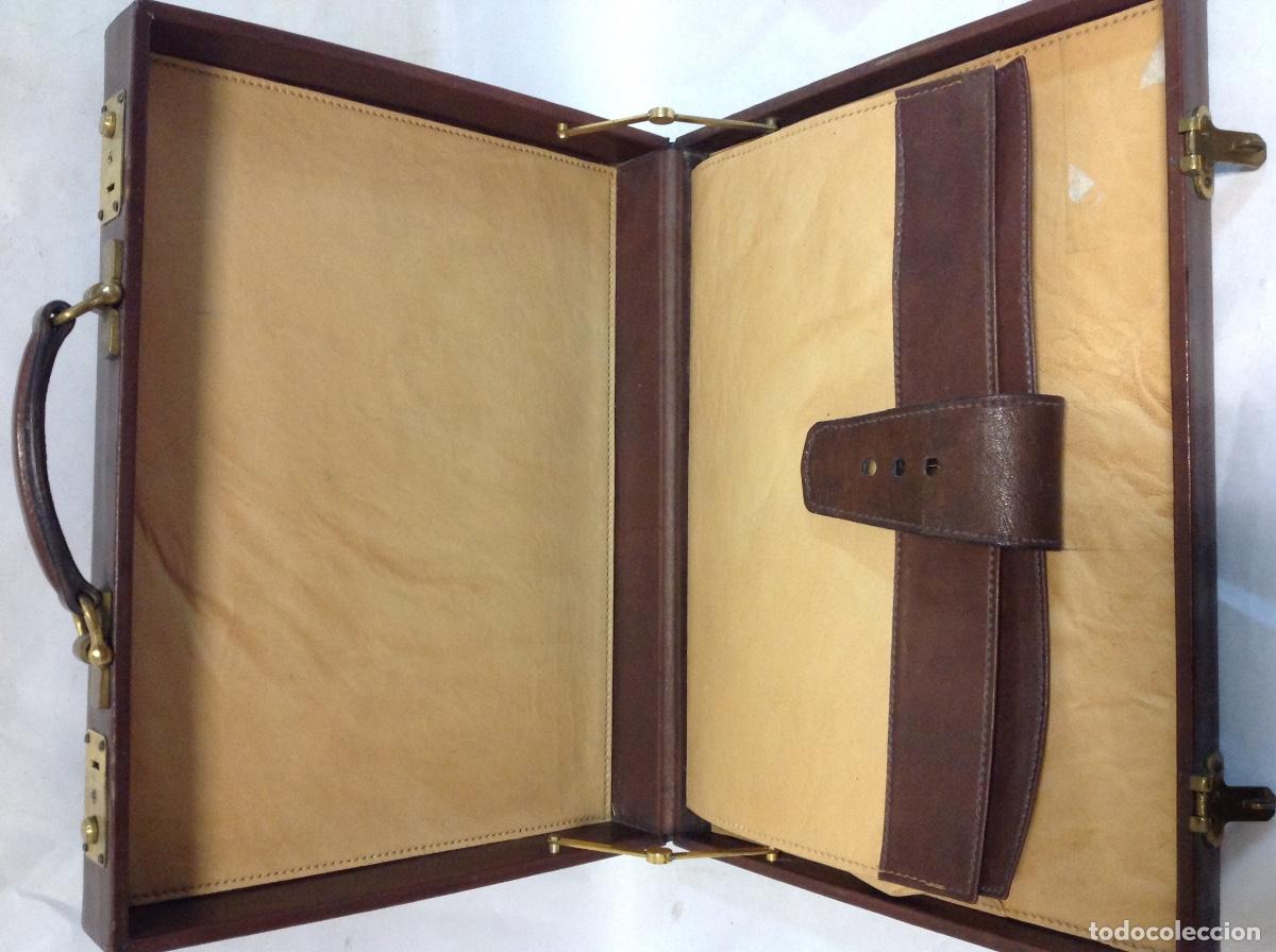 Vintage: Malet&iacute;n de ejecutivo de piel marr&oacute;n. - Foto 2