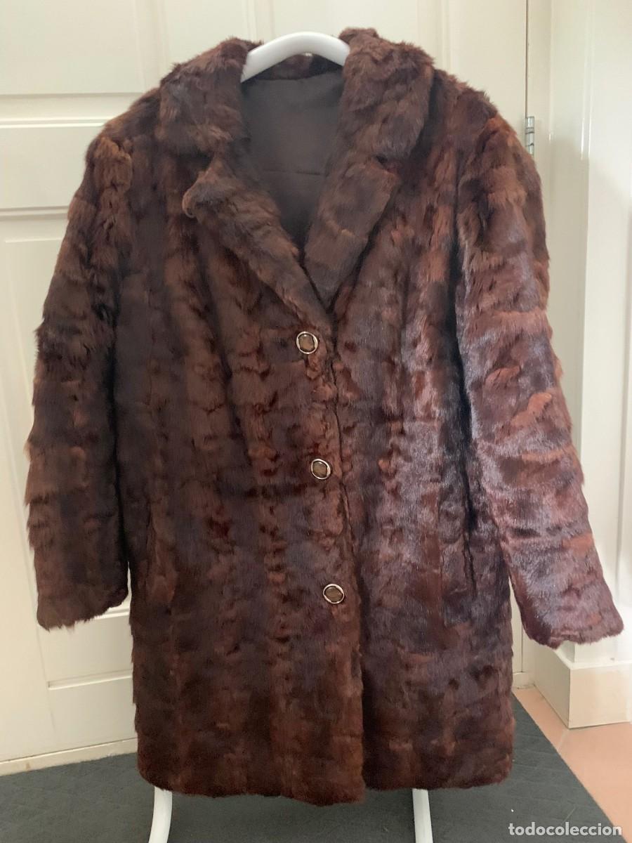 Vintage: Abrigo en piel de vis&oacute;n. Perfecto estado. - Foto 1