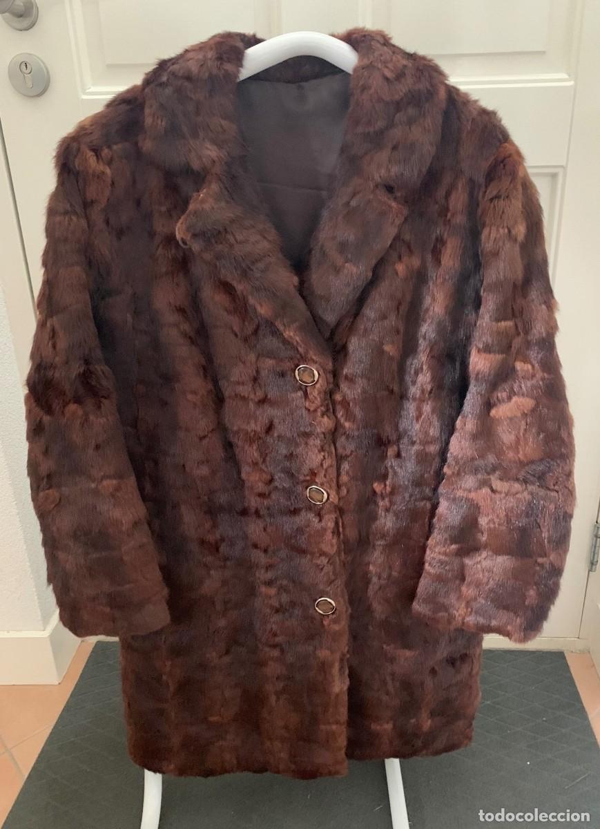 Vintage: Abrigo en piel de vis&oacute;n. Perfecto estado. - Foto 2
