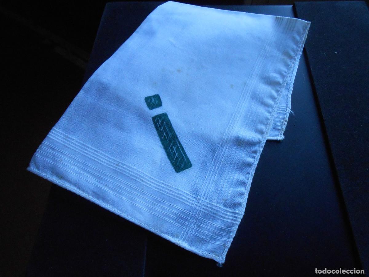 Vintage: Pa&ntilde;uelo de Bolsillo con letra pintada - Foto 2