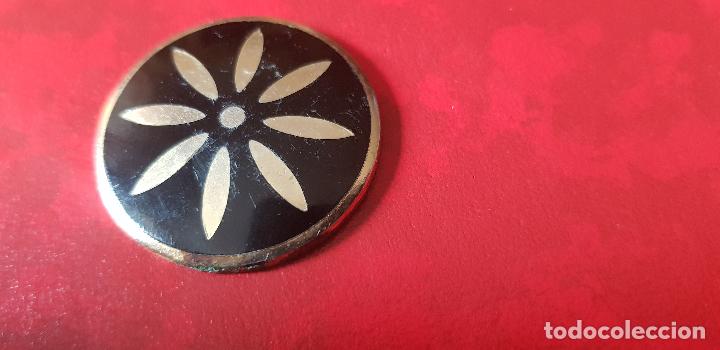 Vintage: ANTIGUO BOTON LATON - Foto 1
