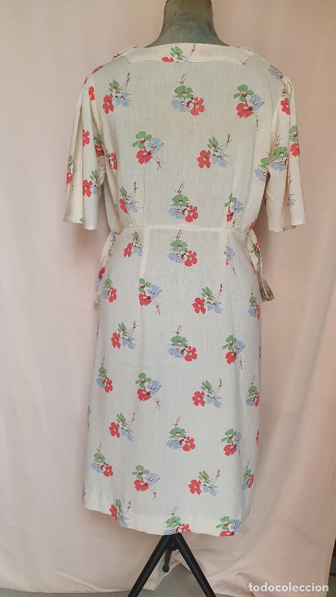 Vintage: Vestido beige estampado con florecitas - Foto 2