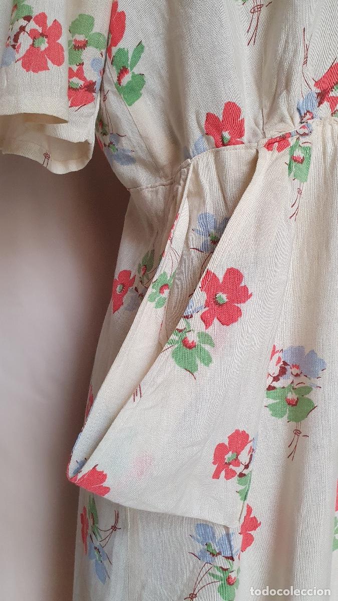 Vintage: Vestido beige estampado con florecitas - Foto 3
