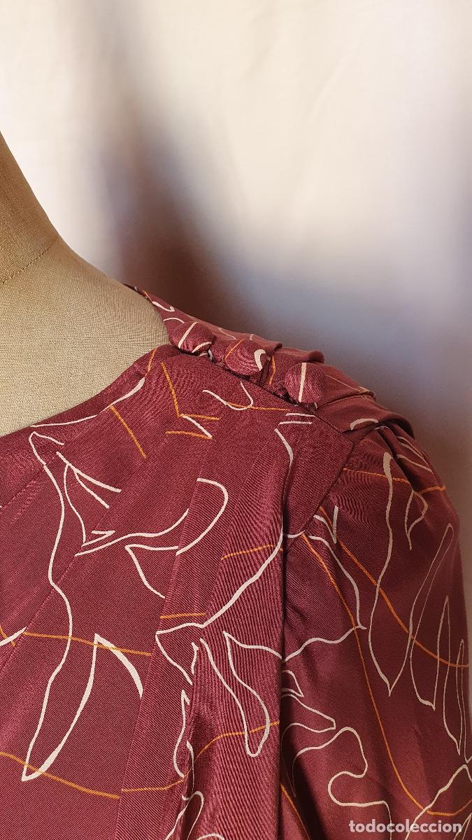 Vintage: Vestido drapeado burdeos - Foto 4