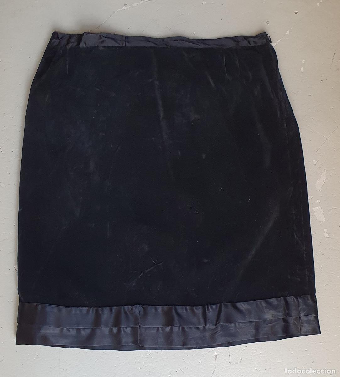 Vintage: Falda de terciopelo negro - Foto 1