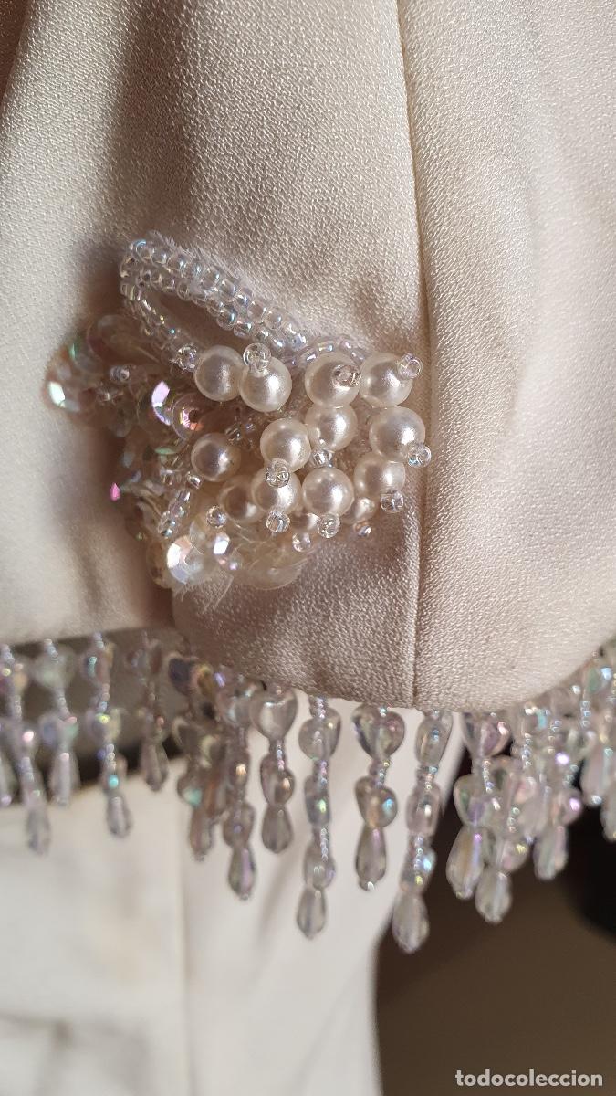 Vintage: Vestido crepe blanco con perlas - Foto 2