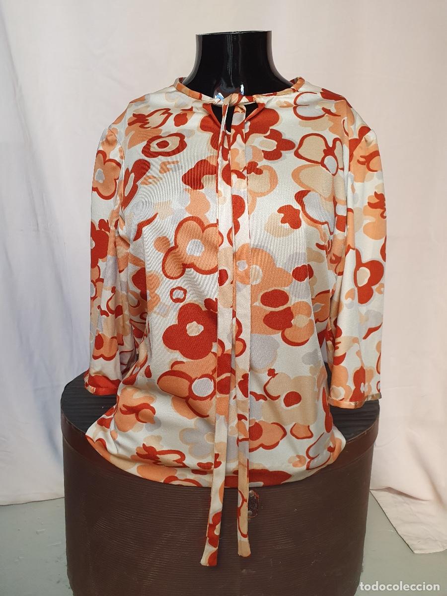 Vintage: Camisa con estampado yey&eacute; - Foto 1