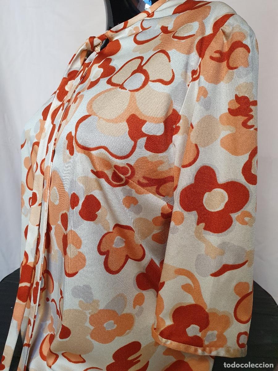 Vintage: Camisa con estampado yey&eacute; - Foto 3