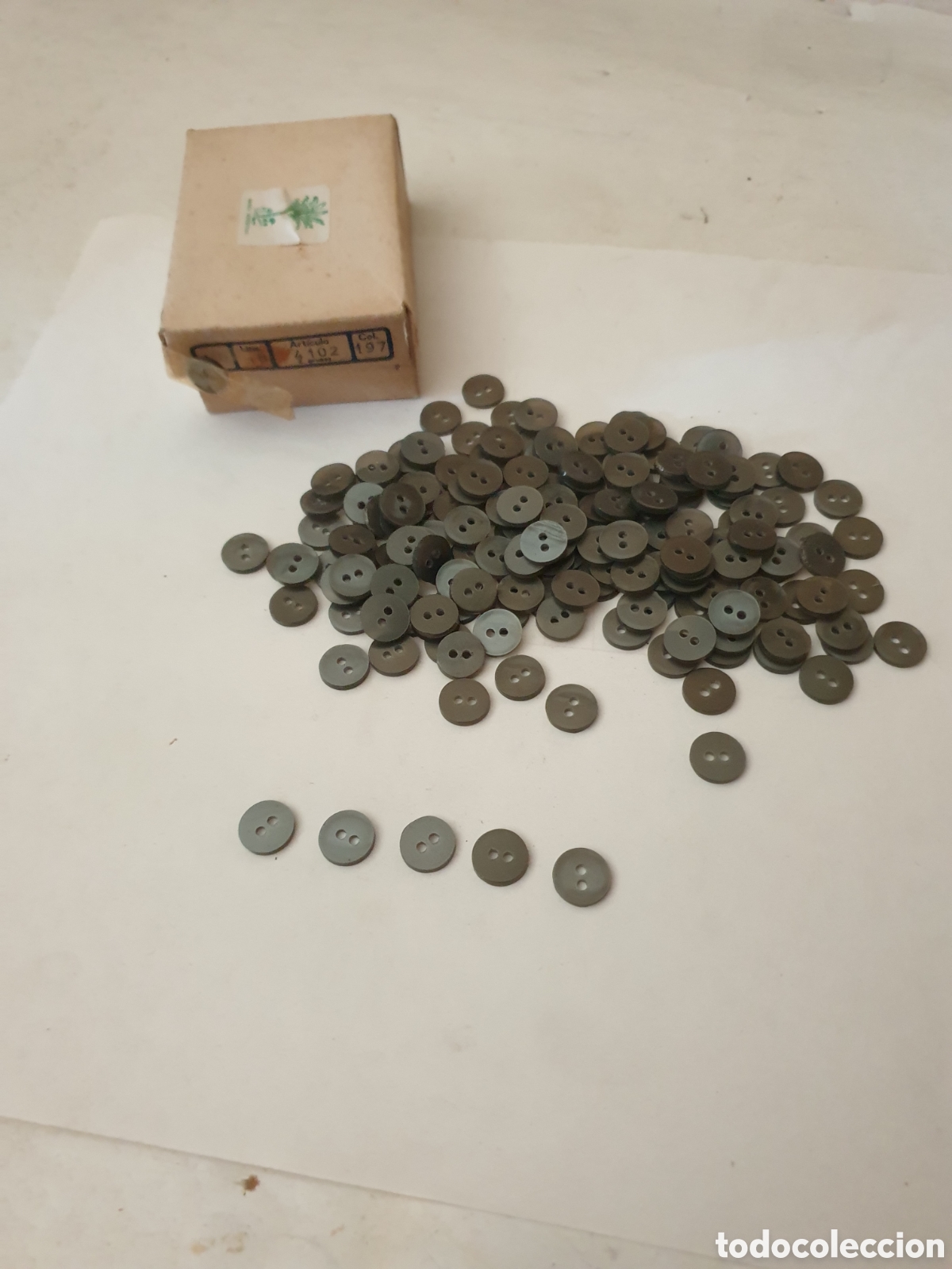 Vintage: BOTONES GRISES. (X UNIDADES 1&euro;) - Foto 3