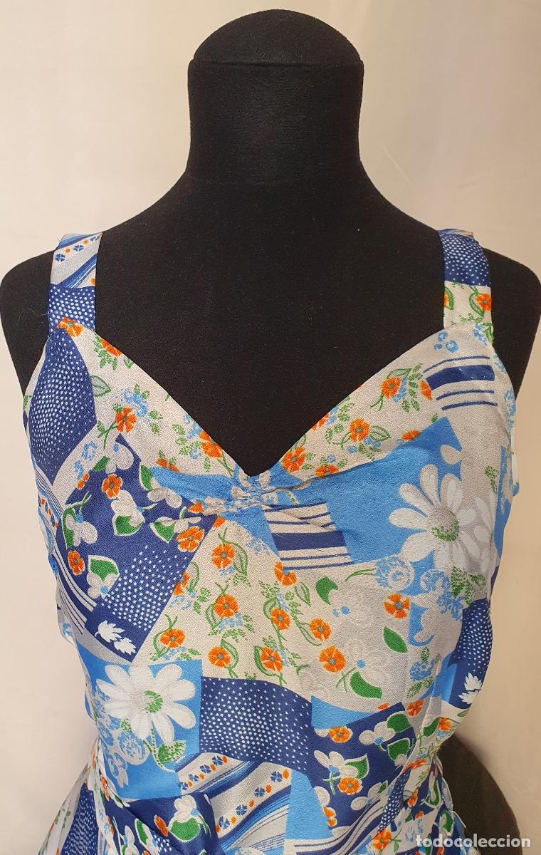 Vintage: Vestido estampado azul con vuelo - Foto 2