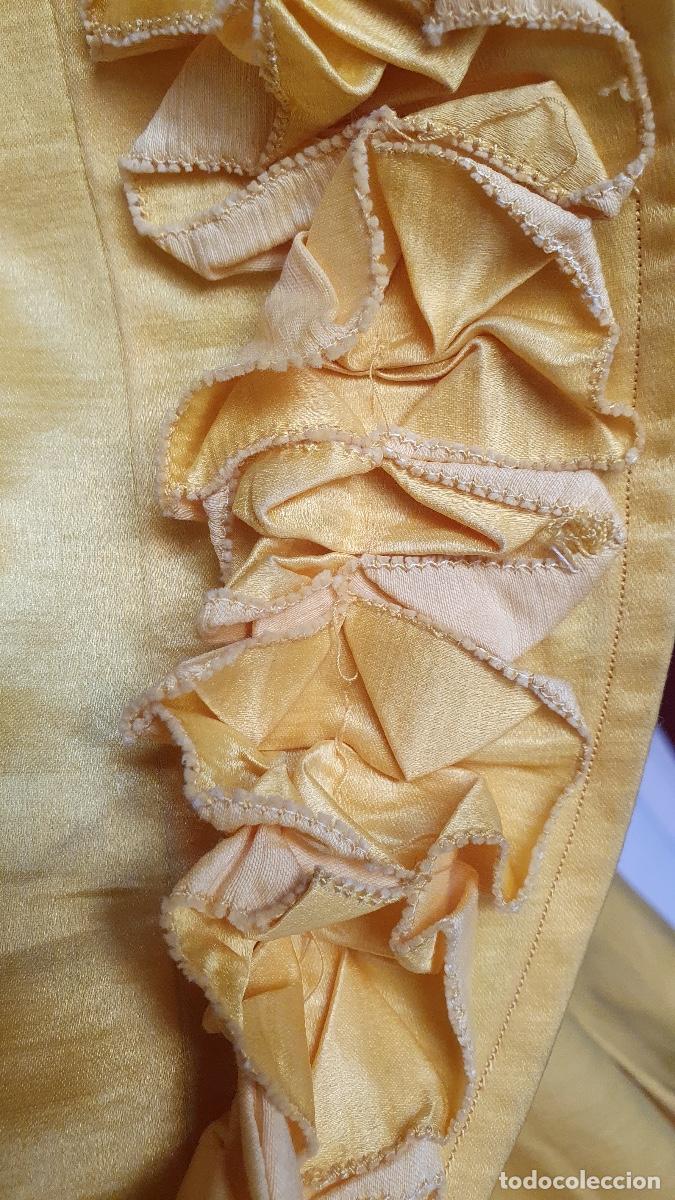 Vintage: Capa de raso amarillo - Foto 4