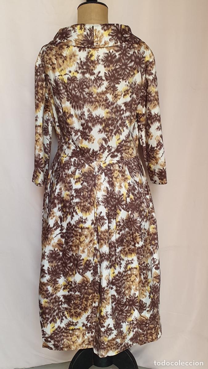 Vintage: Vestido jaspeado marron y amarillo - Foto 2