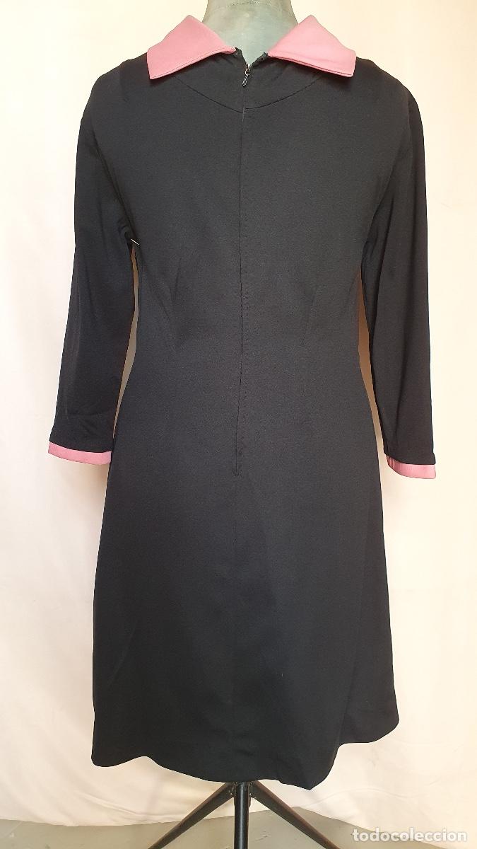 Vintage: Vestido de punto rosa y negro - Foto 2
