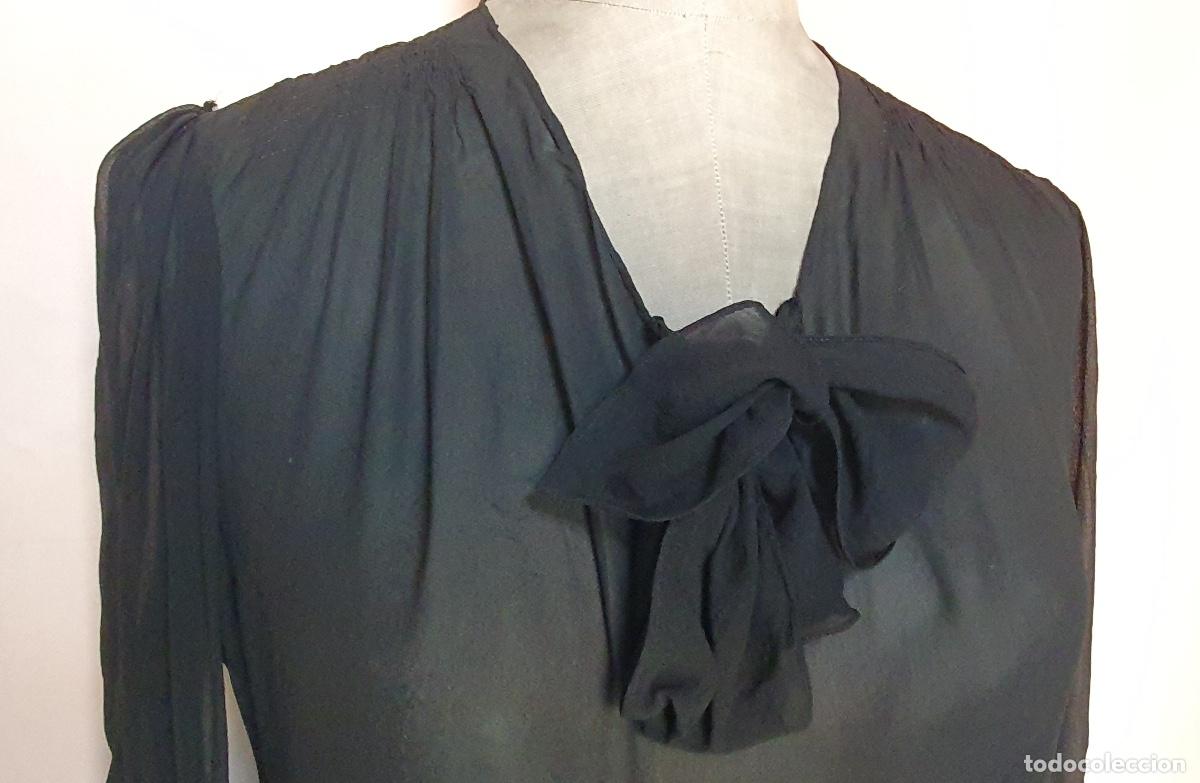 Vintage: Vestido de gasa negra - Foto 3