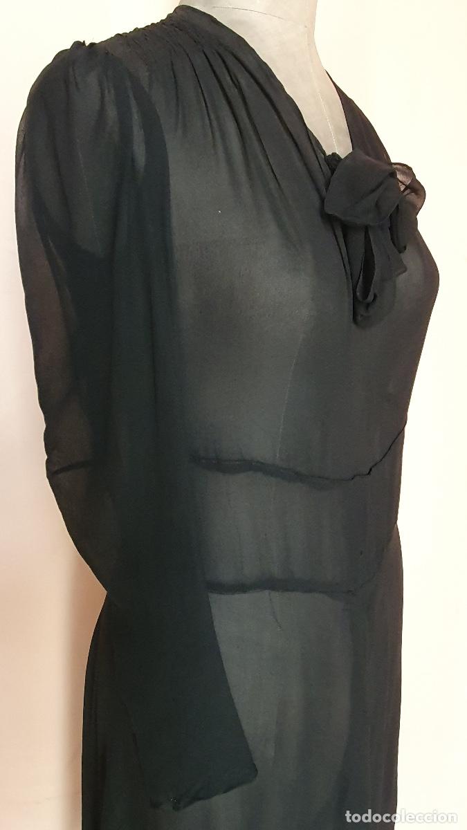 Vintage: Vestido de gasa negra - Foto 4