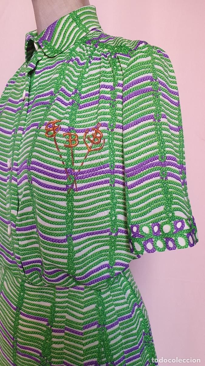 Vintage: Vestido verde y morado de Elio Bernahyer - Foto 2