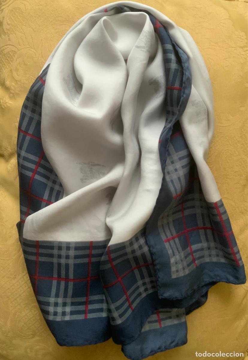 Vintage: PA&Ntilde;UELO SEDA NATURAL BURBERRYS - Foto 4