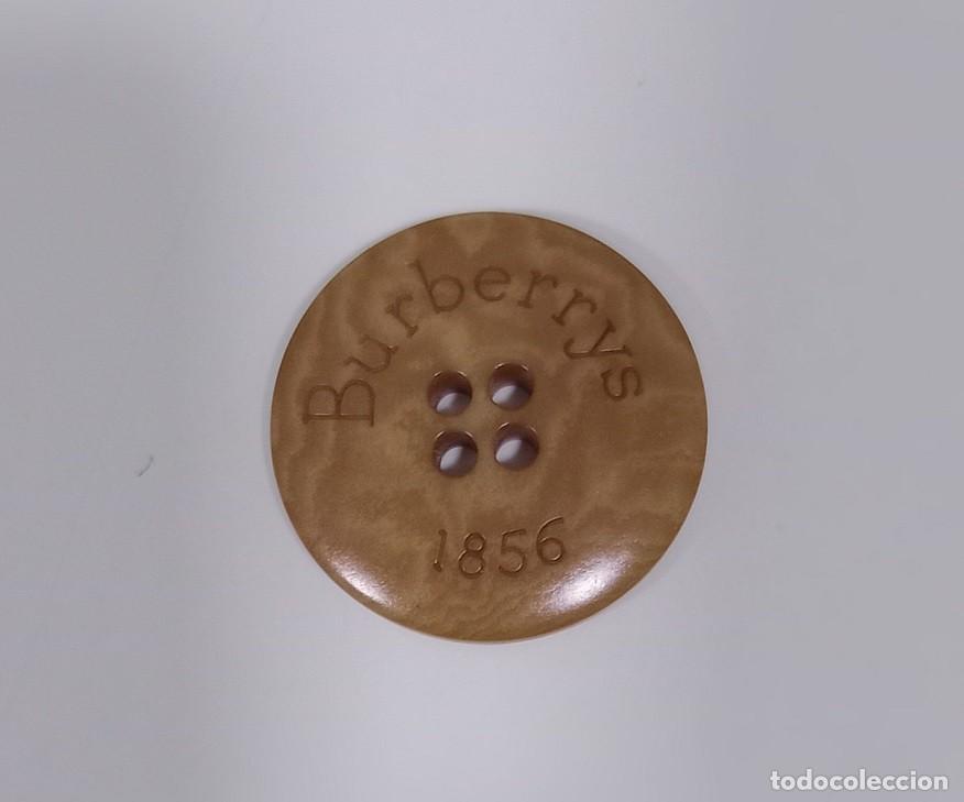 Vintage: Boton para prenda Burberrys - Foto 1