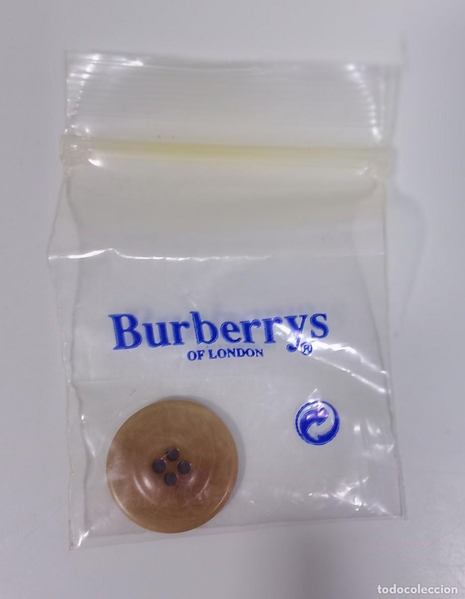 Vintage: Boton para prenda Burberrys - Foto 3