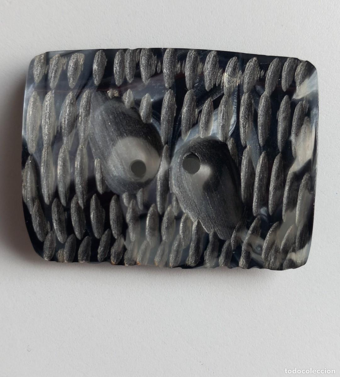 Vintage: Bot&oacute;n antiguo de n&aacute;car. 5,5x4 cm - Foto 3
