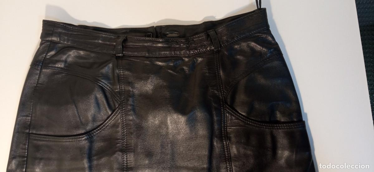 Vintage: Falda Cuero Negra. Talla 38 - Foto 7