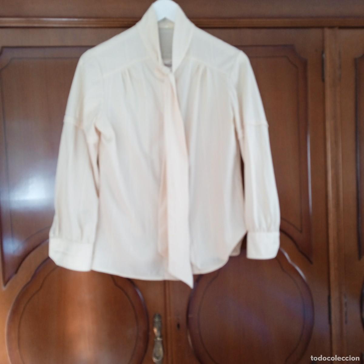 Vintage: CAMISA CON LAZADA DE LOS A&Ntilde;OS 70 - Foto 4
