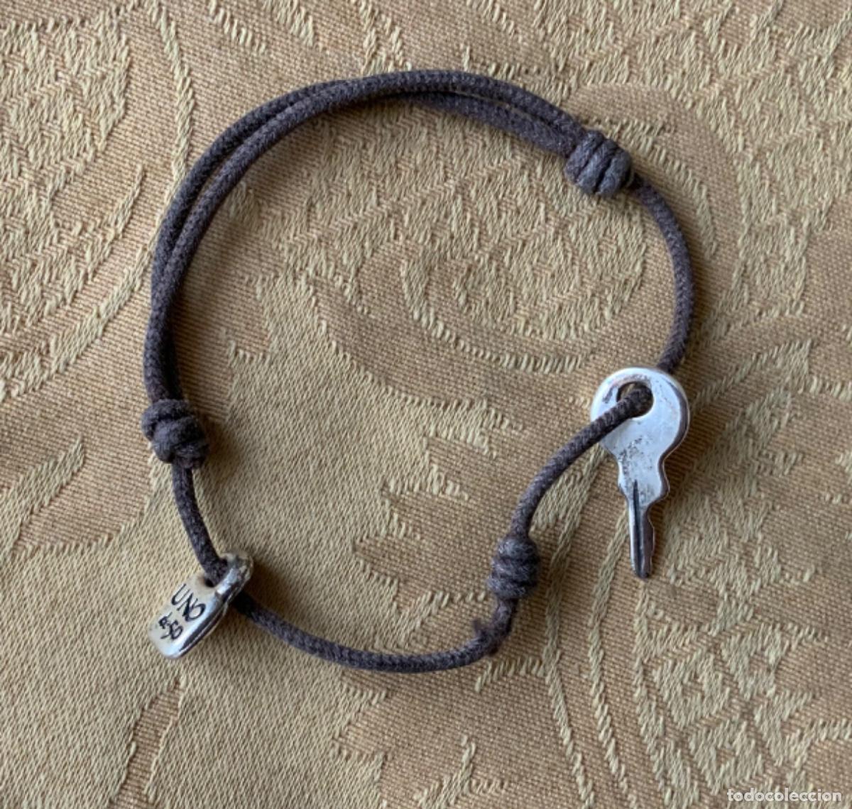 Vintage: PULSERA LLAVE Y CANDADO UNO DE 50 - Foto 1