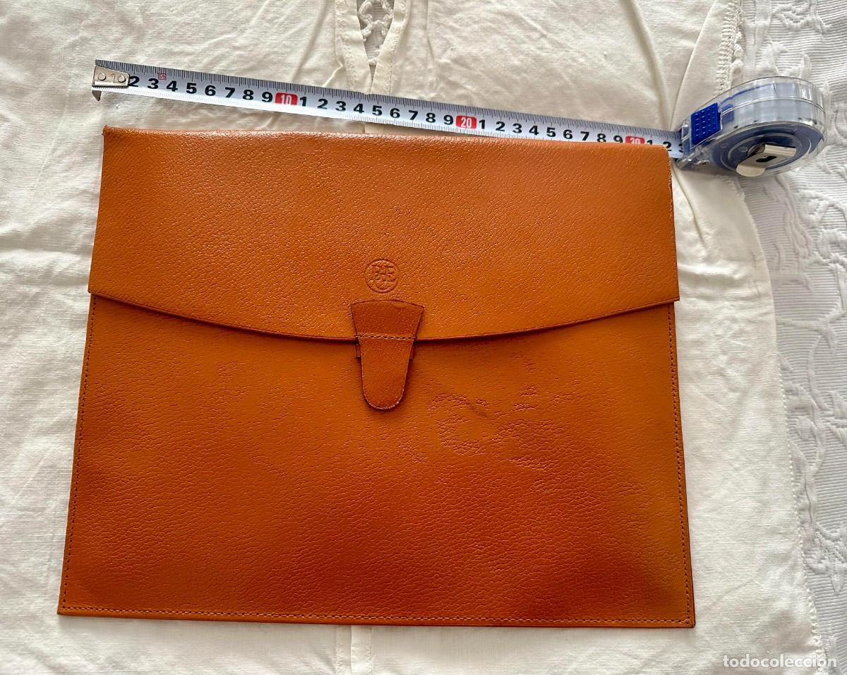 Vintage: Cartera portadocumentos en simil piel color marr&oacute;n - Foto 1