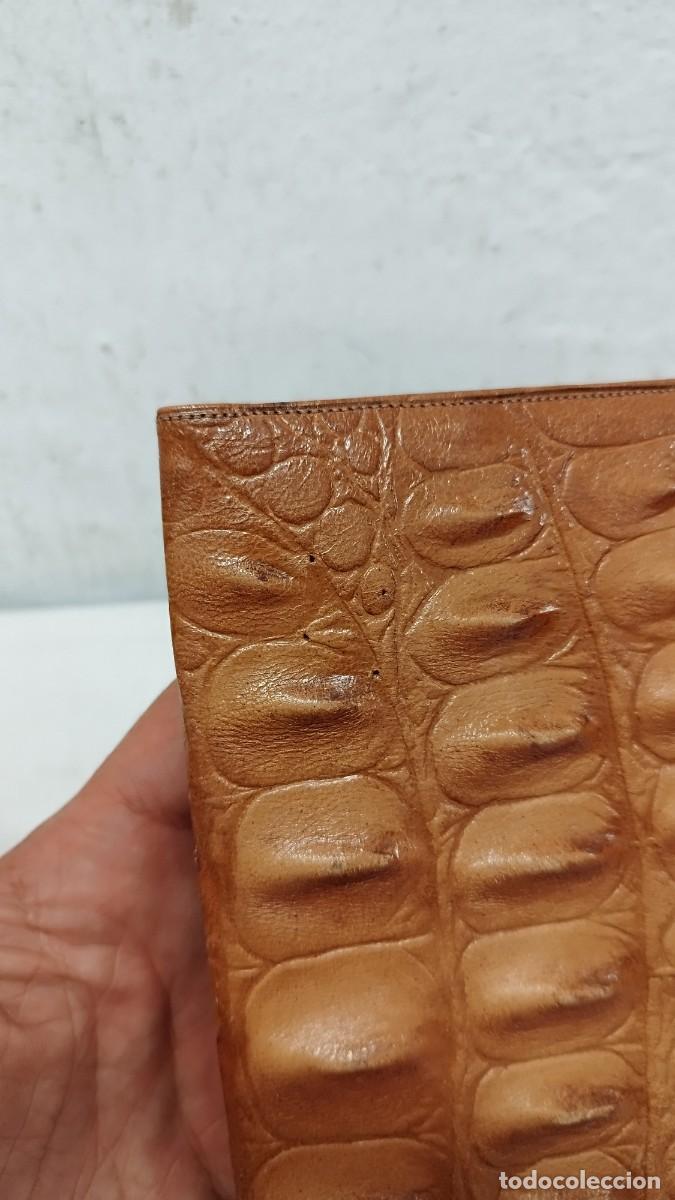 Vintage: Antiguo Gran monedero de piel a identificar - Foto 2