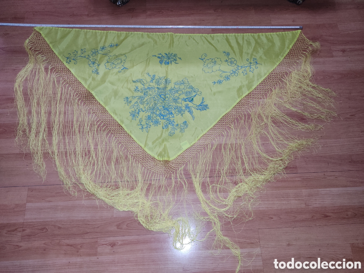 Vintage: Mant&oacute;n estampado amarillo 3 picos. - Foto 1