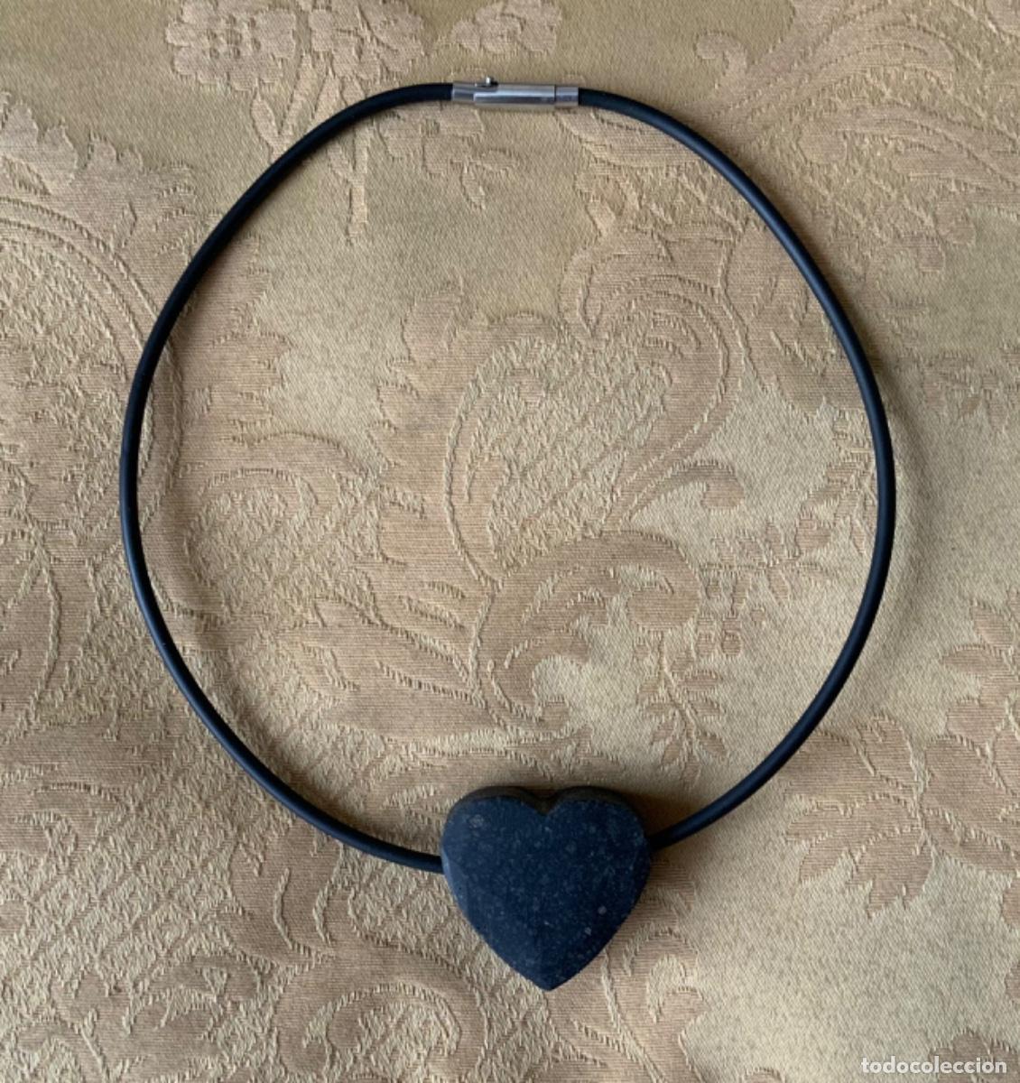 Vintage: COLLAR DE CAUCHO CON CORAZ&Oacute;N DE LAVA DE TIMANFAYA - Foto 8