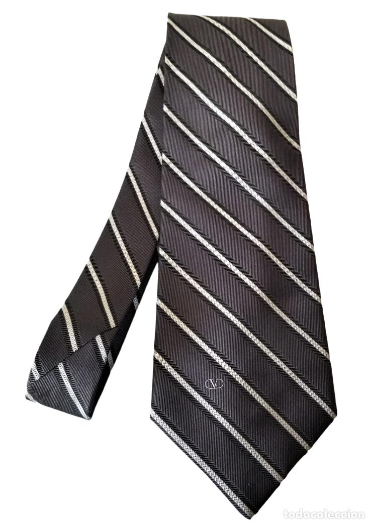 Vintage: Corbata de Valentino - Foto 4