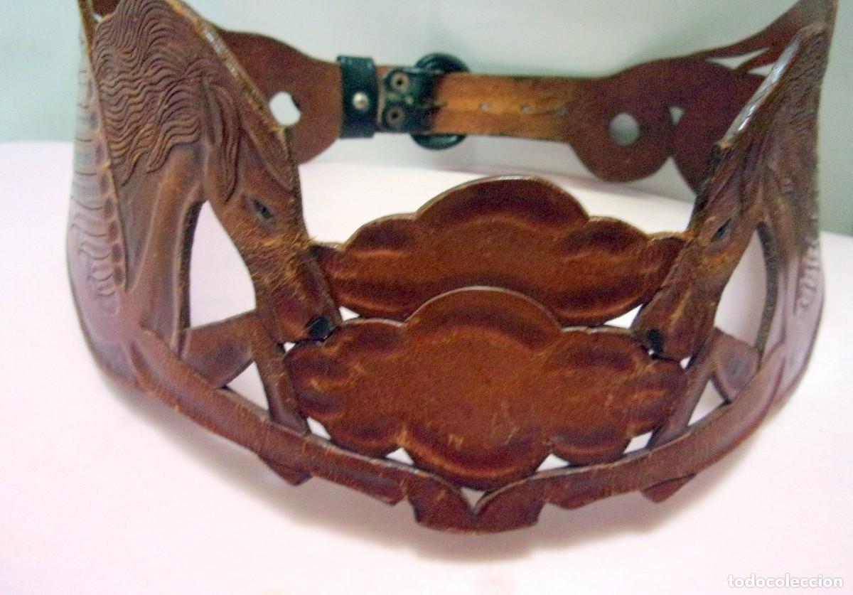Vintage: CINTURON CUERO PEGASOS HECHO A MANO - Foto 3