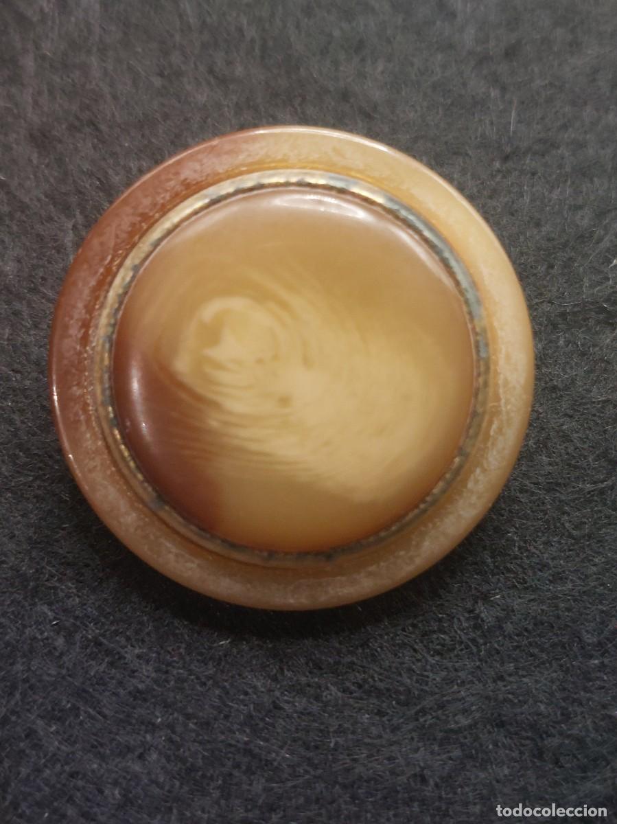 Vintage: 2 BOTONES ANTIGUOS 27 mm - Foto 2