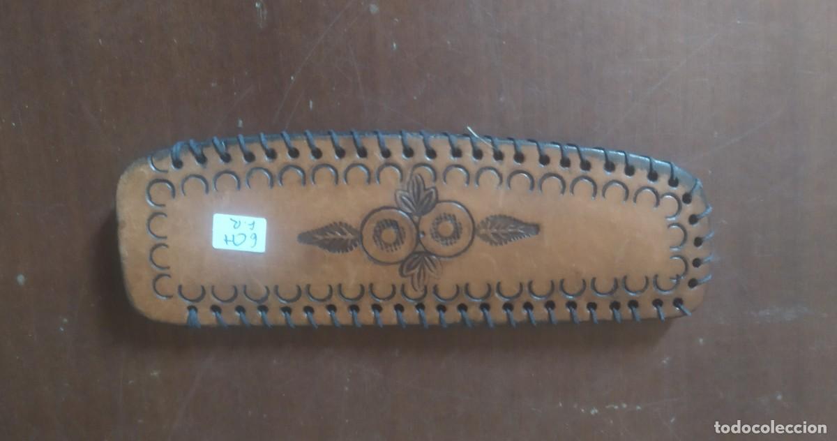 Vintage: Peine con funda de cuero - Foto 2