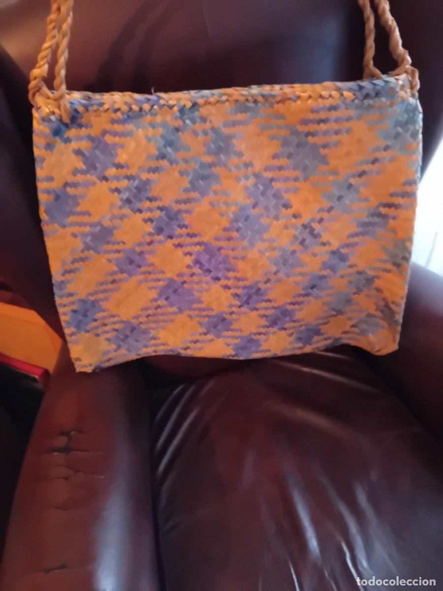 Vintage: Bolso d&eacute;cada de los 60 realizado en mimbre - Foto 2