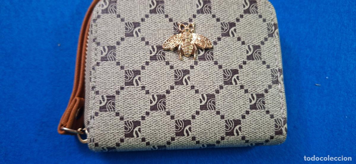 Vintage: Monedero. Marr&oacute;n. Abeja. 3 Compartimentos - Foto 2