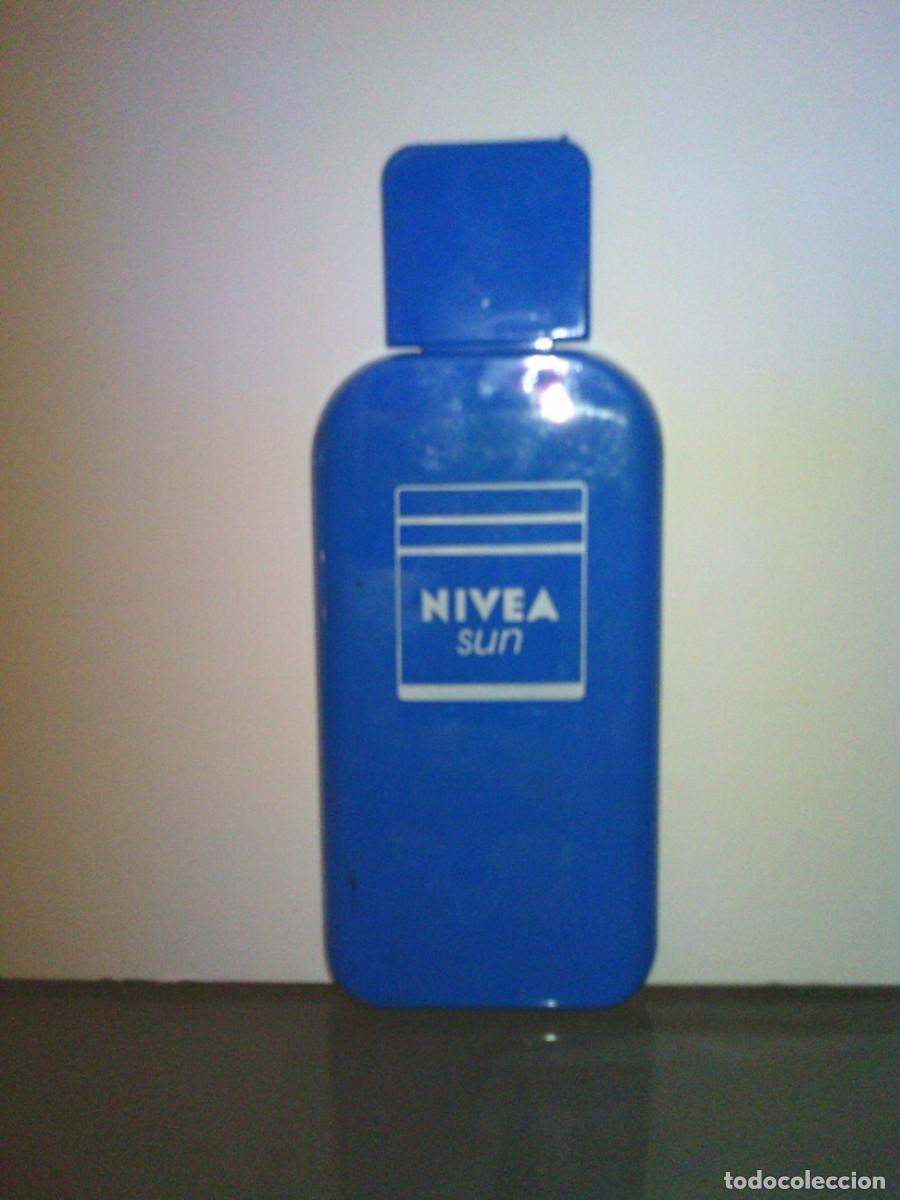 Vintage: PEINE Y ESPEJO PROPAGANDA DE NIVEA - Foto 1