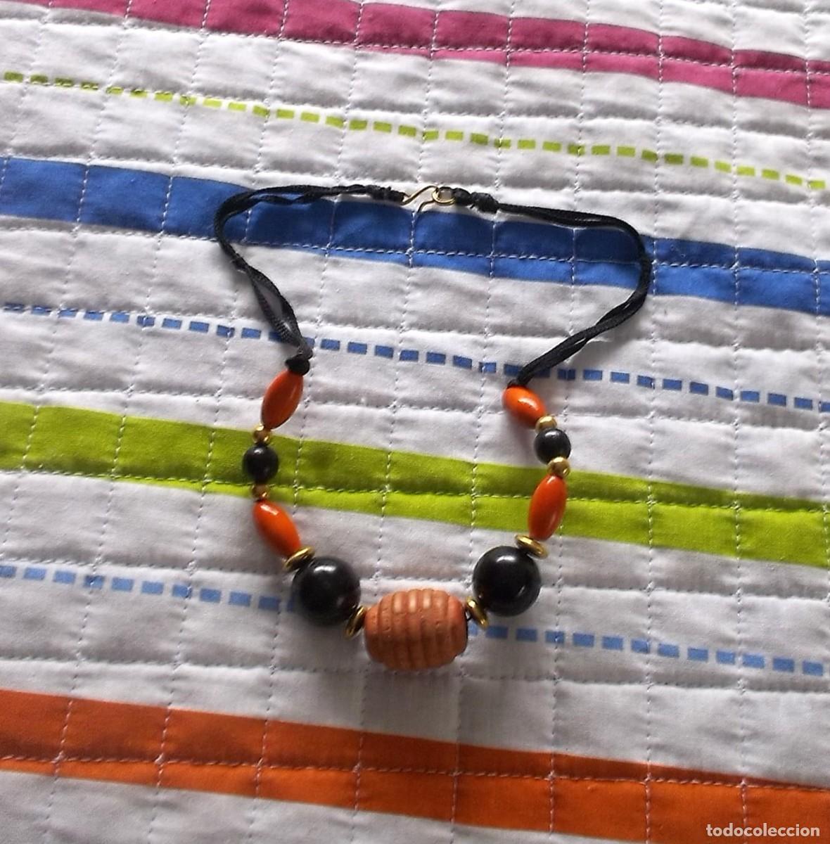 Vintage: COLLAR-GARGANTILLA CON BOLAS DE MADERA-DE LOS A&Ntilde;OS 70 - Foto 1