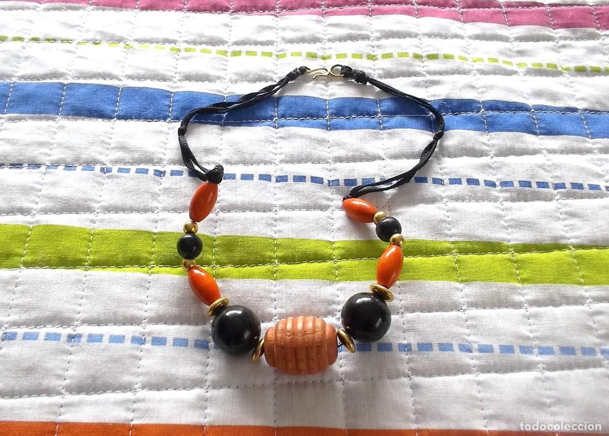 Vintage: COLLAR-GARGANTILLA CON BOLAS DE MADERA-DE LOS A&Ntilde;OS 70 - Foto 4