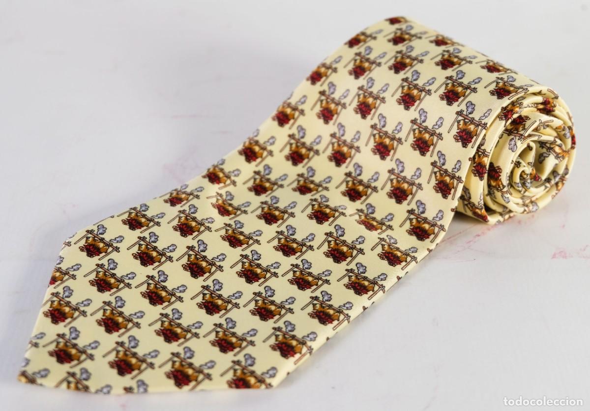 Vintage: Corbata Crava Setta de seda con estampado de cochinillo a la brasa - Foto 1