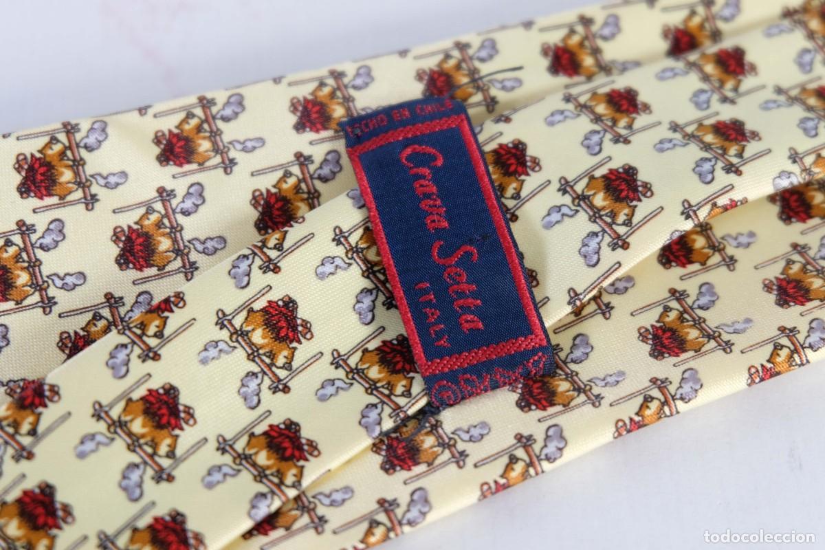 Vintage: Corbata Crava Setta de seda con estampado de cochinillo a la brasa - Foto 6