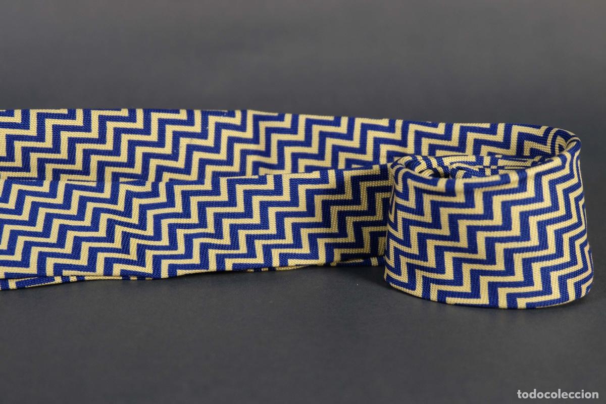 Vintage: Corbata 100% seda Burberrys - Foto 7