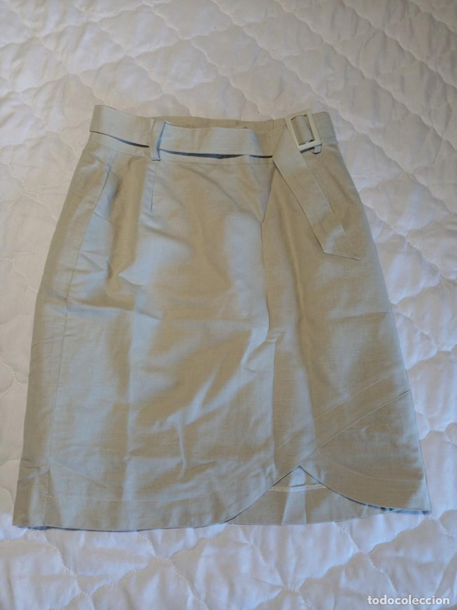 Vintage: Falda recta con cintur&oacute;n. 54% lino. Talla 44. - Foto 1
