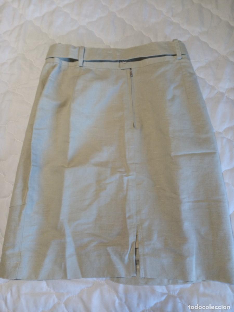 Vintage: Falda recta con cintur&oacute;n. 54% lino. Talla 44. - Foto 3