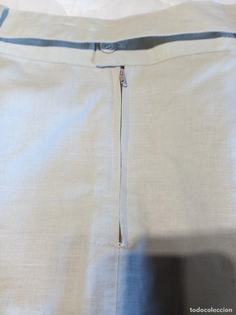 Vintage: Falda recta con cintur&oacute;n. 54% lino. Talla 44. - Foto 7