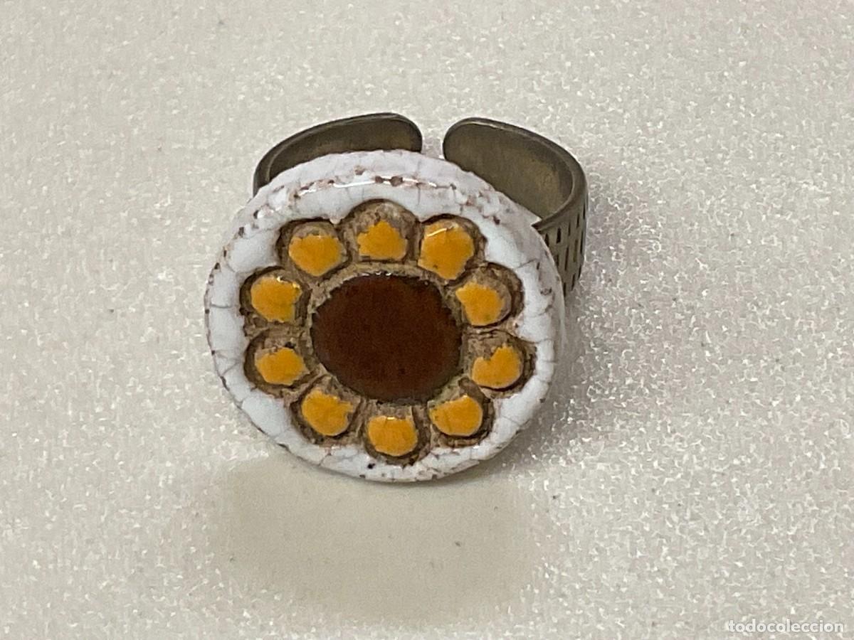 Vintage: Anillo vintage de cer&aacute;mica - Foto 1