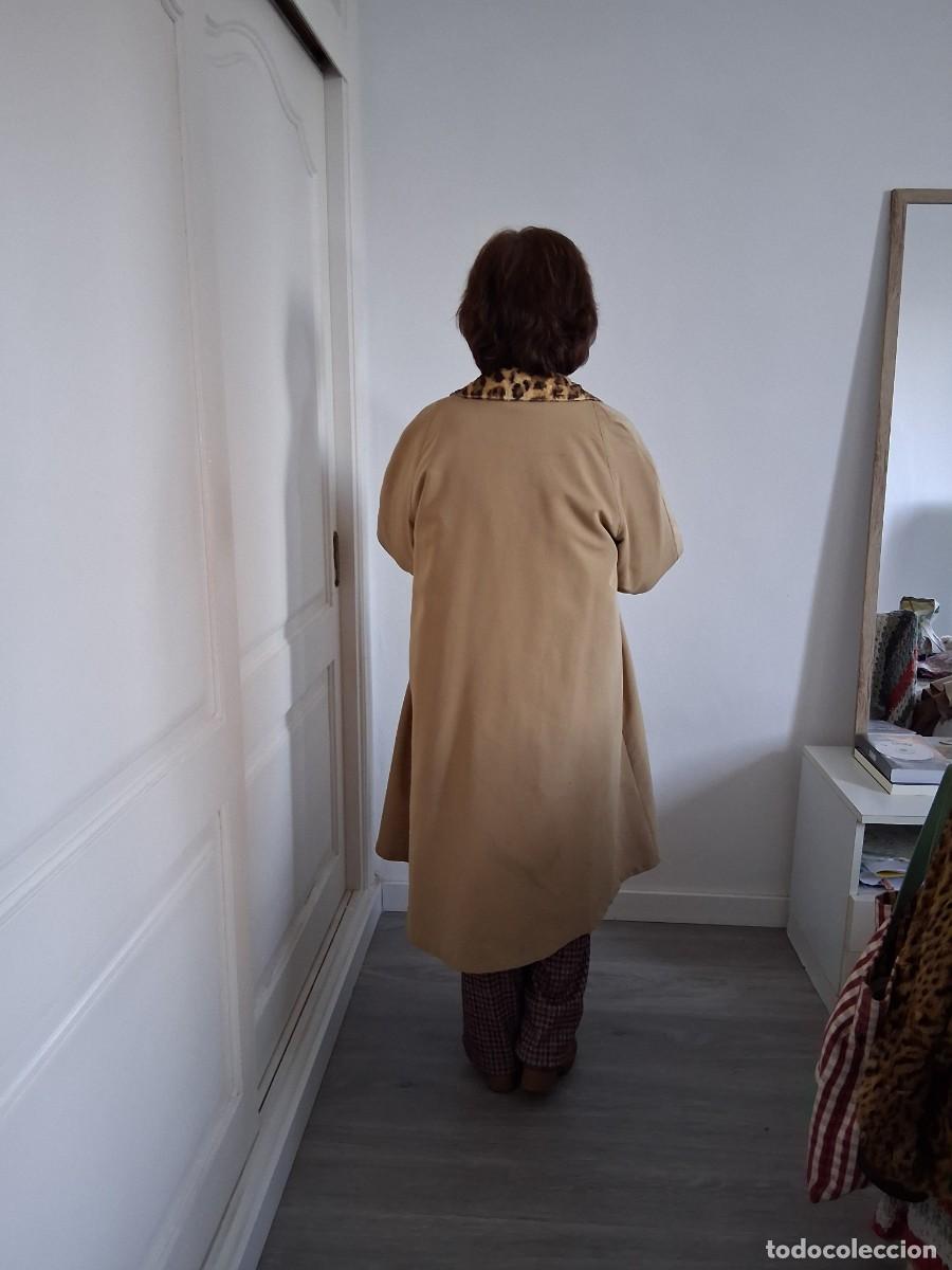 Vintage: Gabardina beige con forro - Foto 3