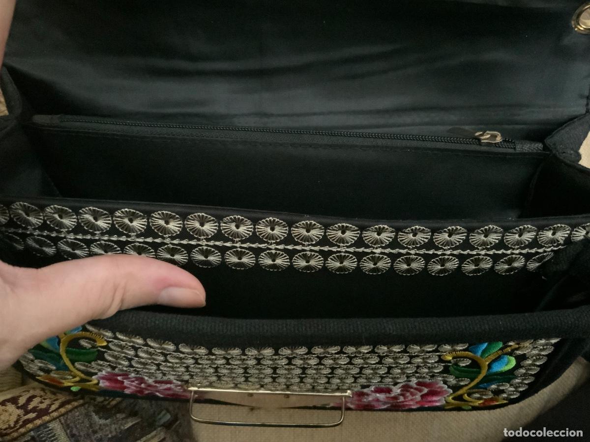 Vintage: BOLSO BORDADO FLORES - Foto 15